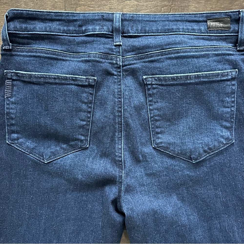 PAIGE Hoxton Ankle High Rise Dark Wash Raw hem Baylor Distressed Size 32 - Picture 4 of 9